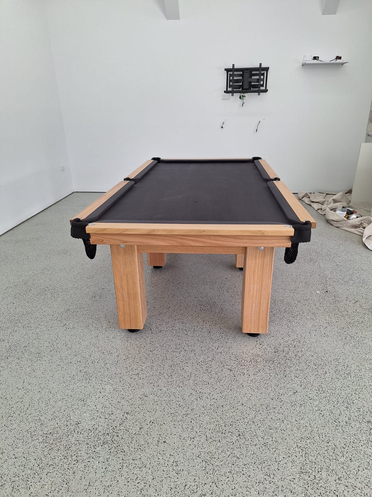 7 foot Modern square legs, slate based Tasmanian oak timber with 6811 English tournament felt